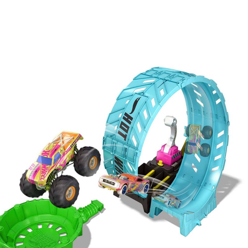Hot Wheels Mt Glow In The Dark Epic Loop Challenge Play Set